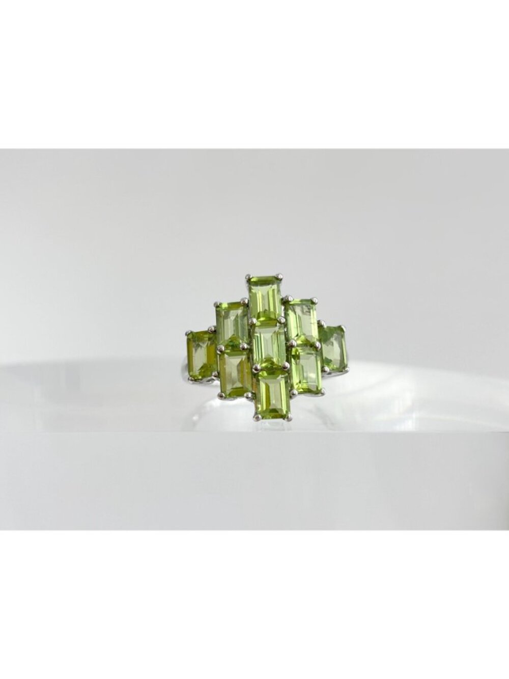 Green Peridot Emerald Cut Cluster Sterling Silver 925 Vintage Ring - sz 10 - Picture 12 of 15